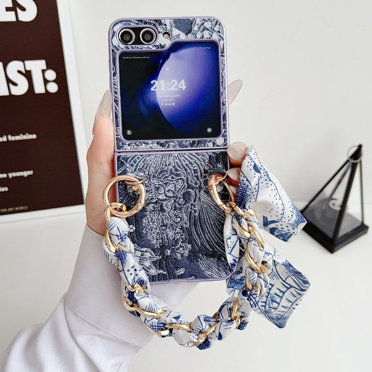 For Samsung Galaxy Z Flip5 Embroidery Style DIY Full Coverage Phone Case with Scarf / Bracelet