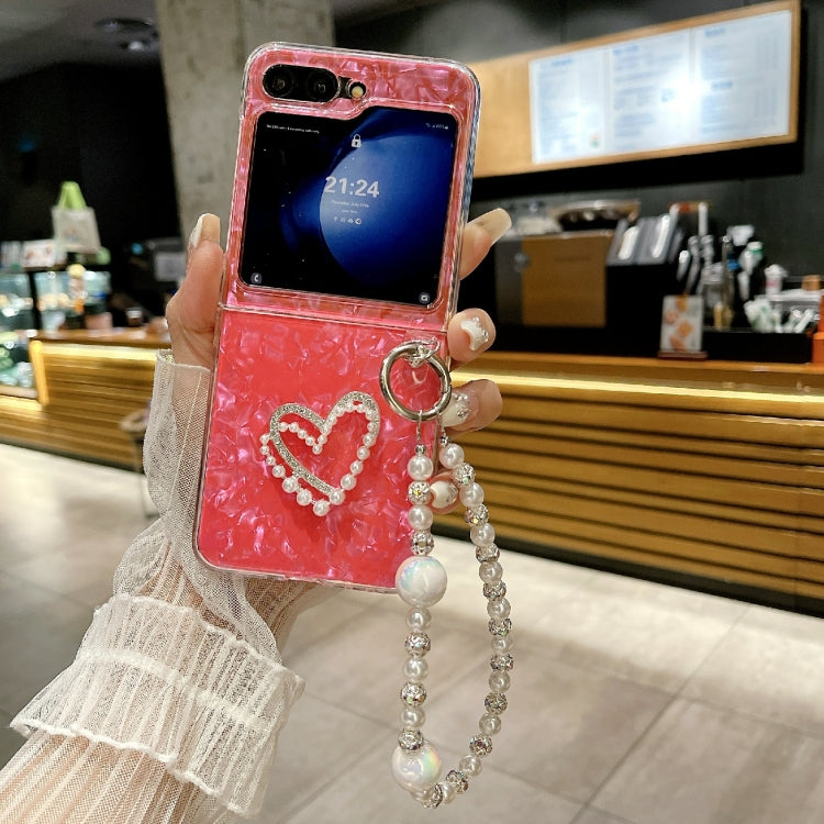For Samsung Galaxy Z Flip5 Pearlescent Shell Texture Heart Pattern Phone Case with Bracelet