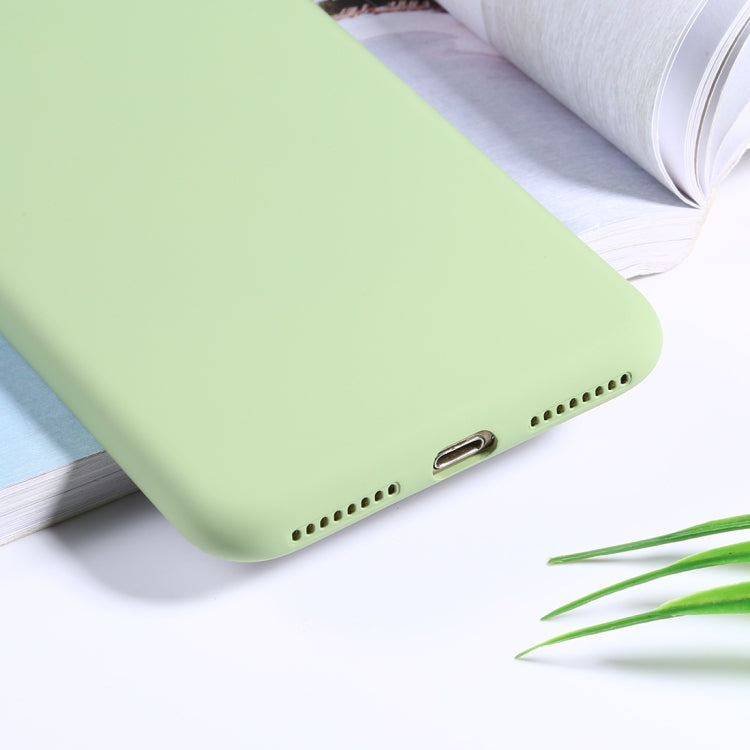For iPhone 8 Plus / 7 Plus Silicone Camera Precision Hole Phone Protective Case