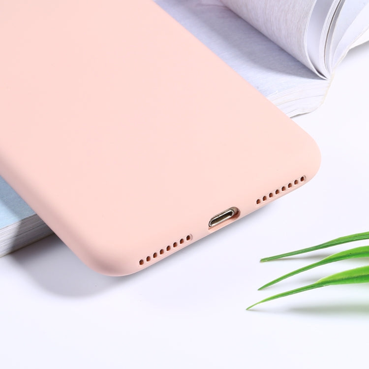 For iPhone 8 Plus / 7 Plus Silicone Camera Precision Hole Phone Protective Case