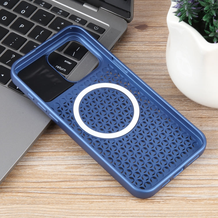 For iPhone 15 Pro Max Pure Color Honeycomb Aromatherapy MagSafe Phone Case