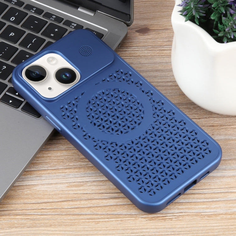 For iPhone 15 Pure Color Honeycomb Aromatherapy MagSafe Phone Case