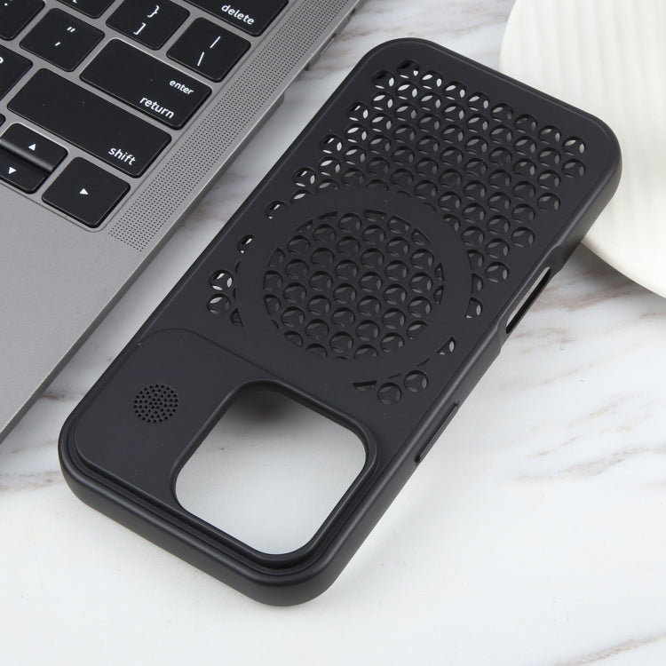 For iPhone 16 Pro Max Pure Color Honeycomb Aromatherapy MagSafe Phone Case