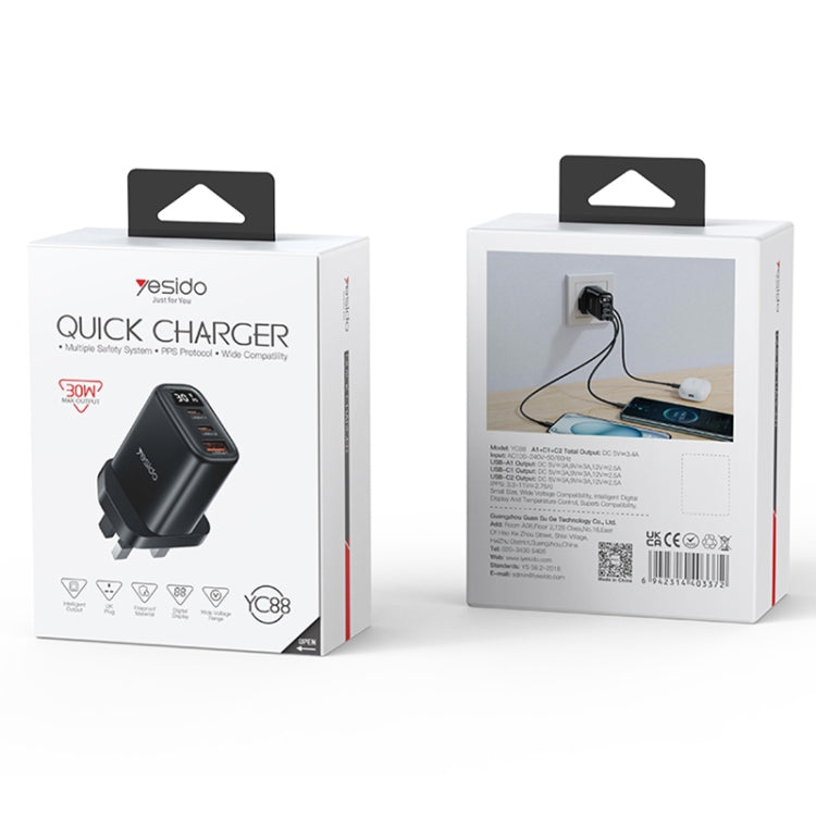 Yesido YC88 30W USB + Dual USB-C / Type-C Digital Display Charger, Specification:UK Plug - Black