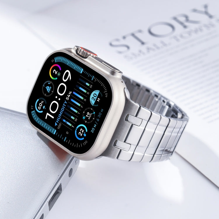 For Apple Watch Series 8 45mm Magnetic Stainless Steel Watch Band
