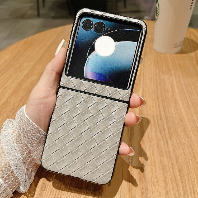 For Motorola Razr 50 Woven Texture Folding PU Phone Case