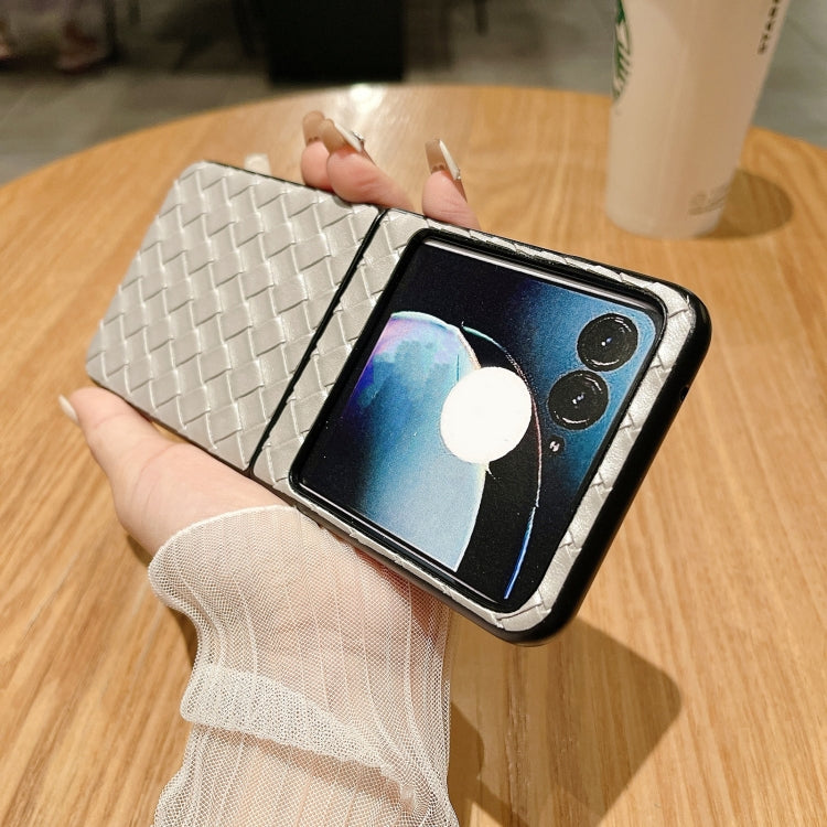 For Motorola Razr 50 Woven Texture Folding PU Phone Case