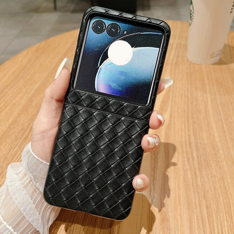 For Motorola Razr 50 Woven Texture Folding PU Phone Case