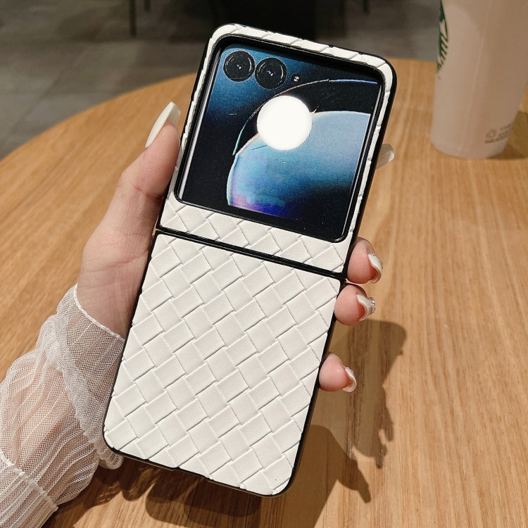 For Motorola Razr 50 Woven Texture Folding PU Phone Case