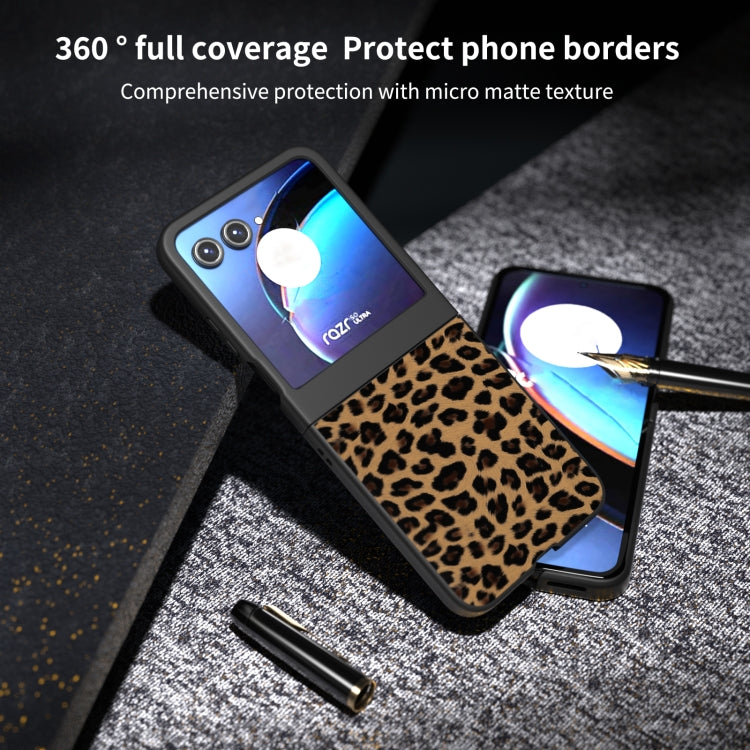 For Motorola Razr 50 Black Edge Leopard Phone Case