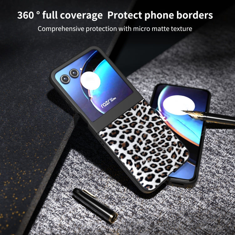 For Motorola Razr 50 Black Edge Leopard Phone Case