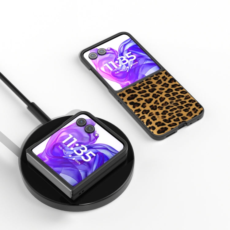 For Motorola Razr 50 Ultra Black Edge Leopard Phone Case