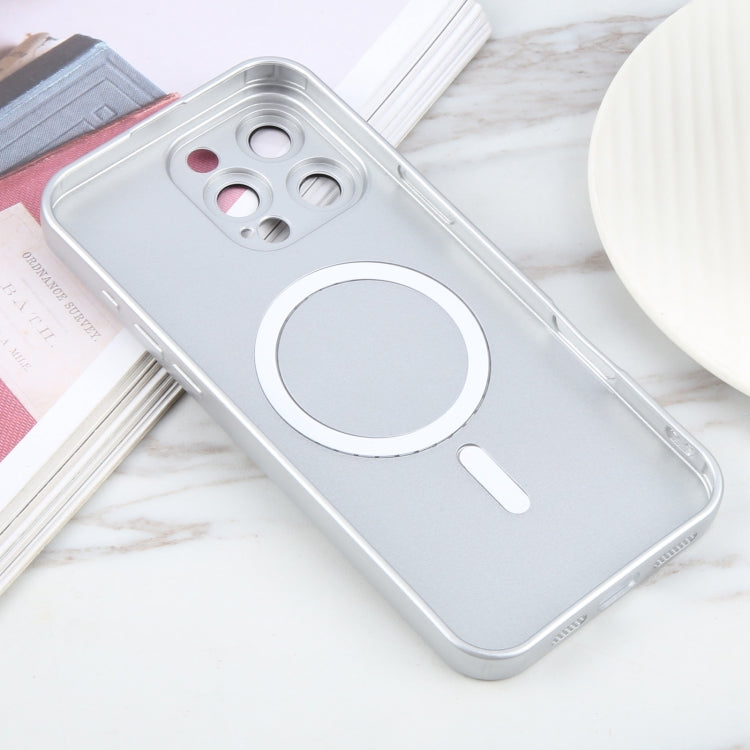 For iPhone 16 Pro Liquid TPU Silicone Solid Color MagSafe Phone Case