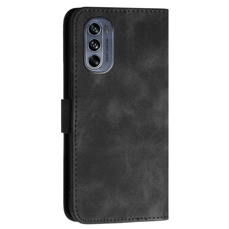For Motorola Moto G62 5G Grid Butterfly Embossed Pattern Leather Phone Case with Lanyard