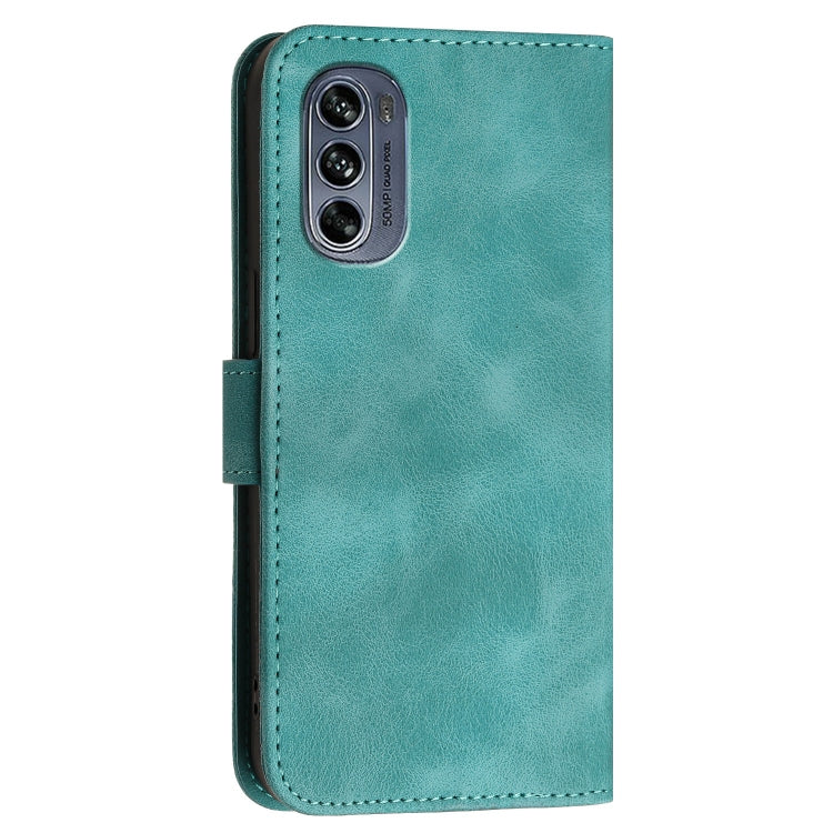 For Motorola Moto G62 5G Grid Butterfly Embossed Pattern Leather Phone Case with Lanyard