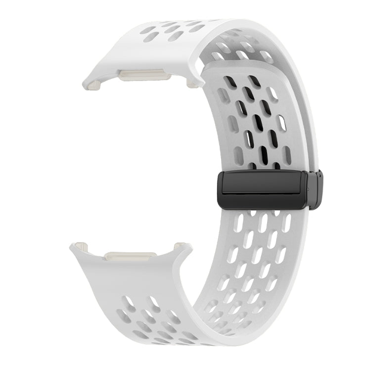 For Samsung Galaxy Watch Ultra 47mm / Ultra 2025 Hole Style Plastic Connector Magnetic Folding Buckle Silicone Watch Band