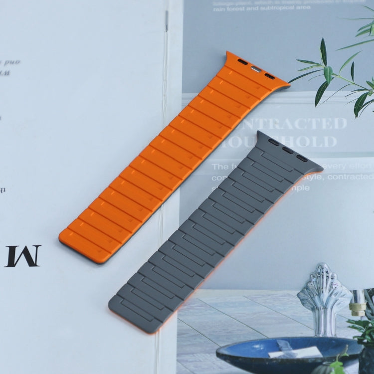 For Apple Watch Series 8 45mm Magnetic Silicone Watch Band