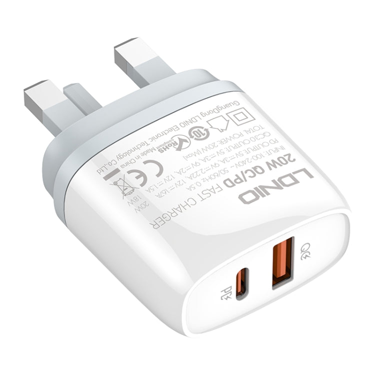 LDNIO Q229 QC3.0 / PD20W USB + Type-C Fast Charger with 1m USB to 8 Pin Cable, Plug Type:UK Plug - White