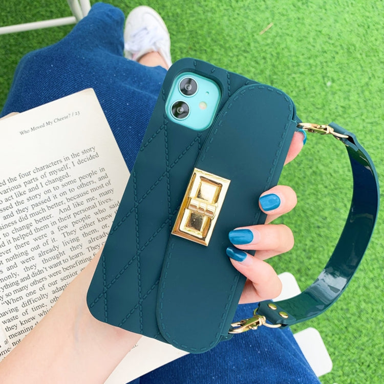 For iPhone 11 Pro Max Silicone Solid Color Handheld Protective Case with Wallet & Chain(Green)