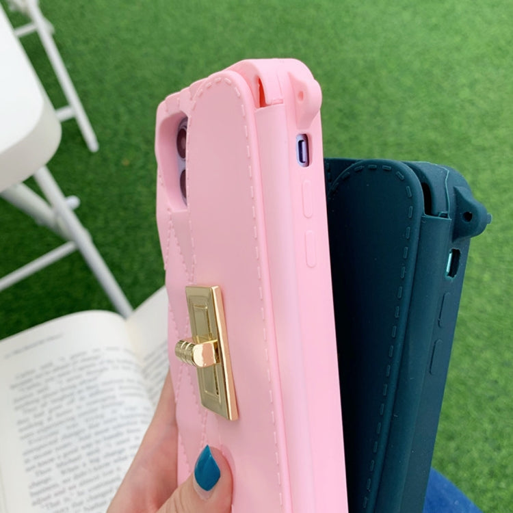 For iPhone 11 Pro Max Silicone Solid Color Handheld Protective Case with Wallet & Chain(Green)