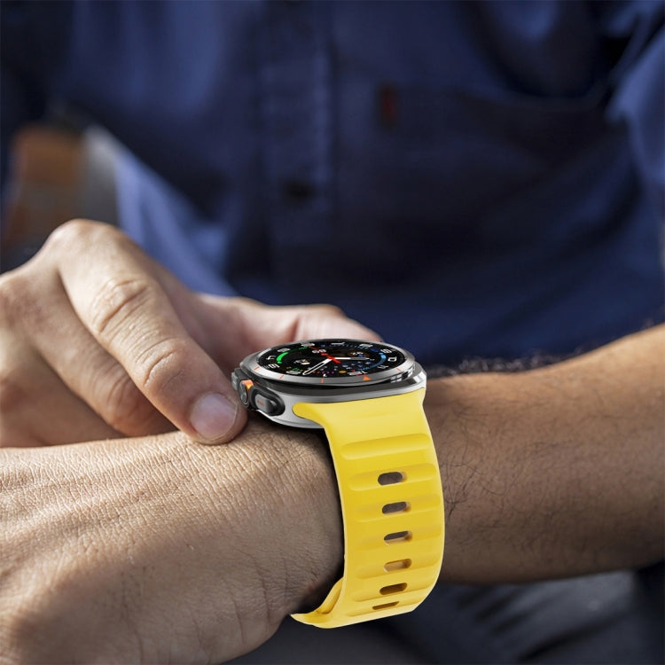 For Samsung Galaxy Watch Ultra 47mm / Ultra 2025 Wave Texture Reverse Buckle Silicone Watch Band