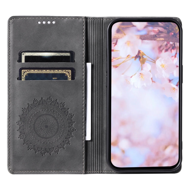 For Samsung Galaxy S25+ 5G Totem Embossed Magnetic Leather Phone Case