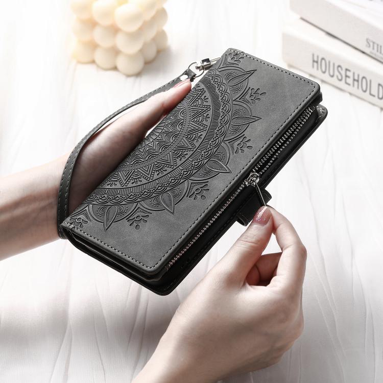 For Motorola Edge 60 Pro Multi-Card Totem Zipper Leather Phone Case