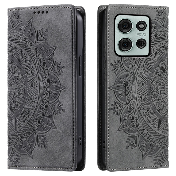 For Motorola Moto G75 5G Totem Embossed Magnetic Leather Phone Case