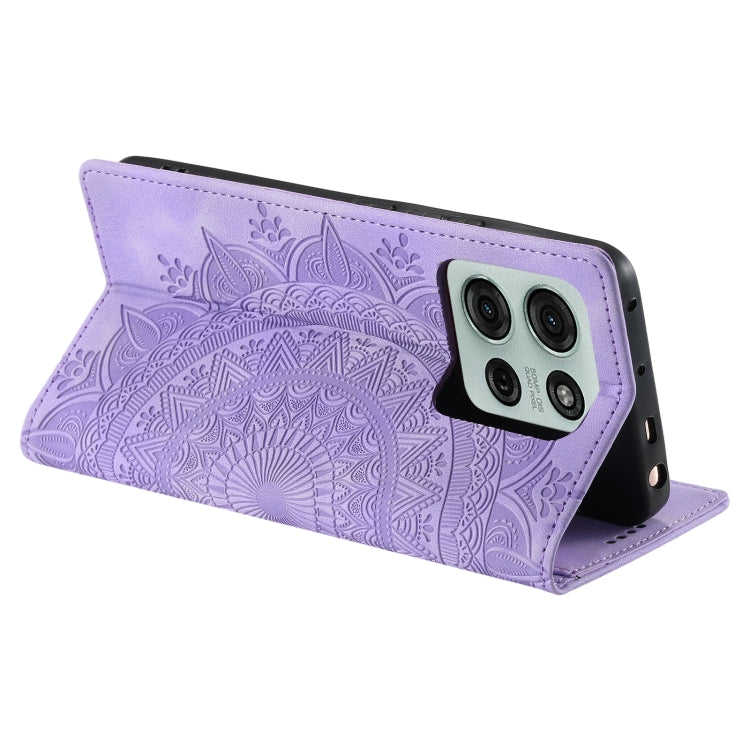 For Motorola Moto G75 5G Totem Embossed Magnetic Leather Phone Case