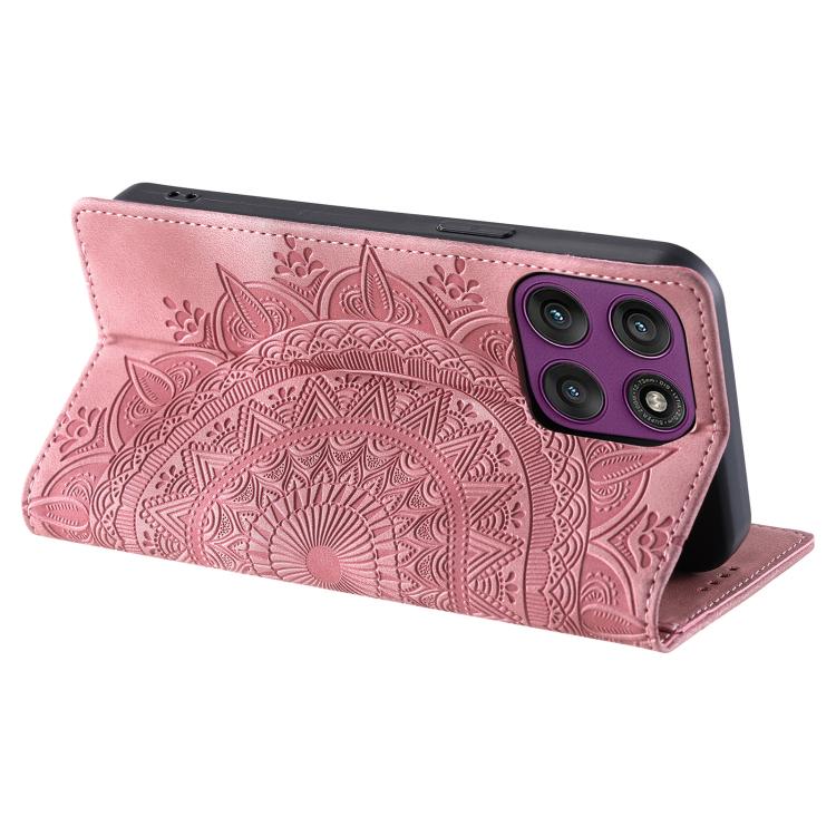 For Motorola Edge 60 Pro Totem Embossed Magnetic Leather Phone Case