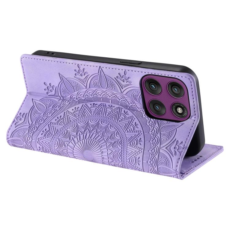 For Motorola Edge 60 Pro Totem Embossed Magnetic Leather Phone Case
