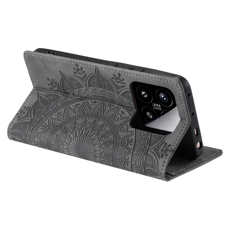 For Xiaomi 15 Totem Embossed Magnetic Leather Phone Case