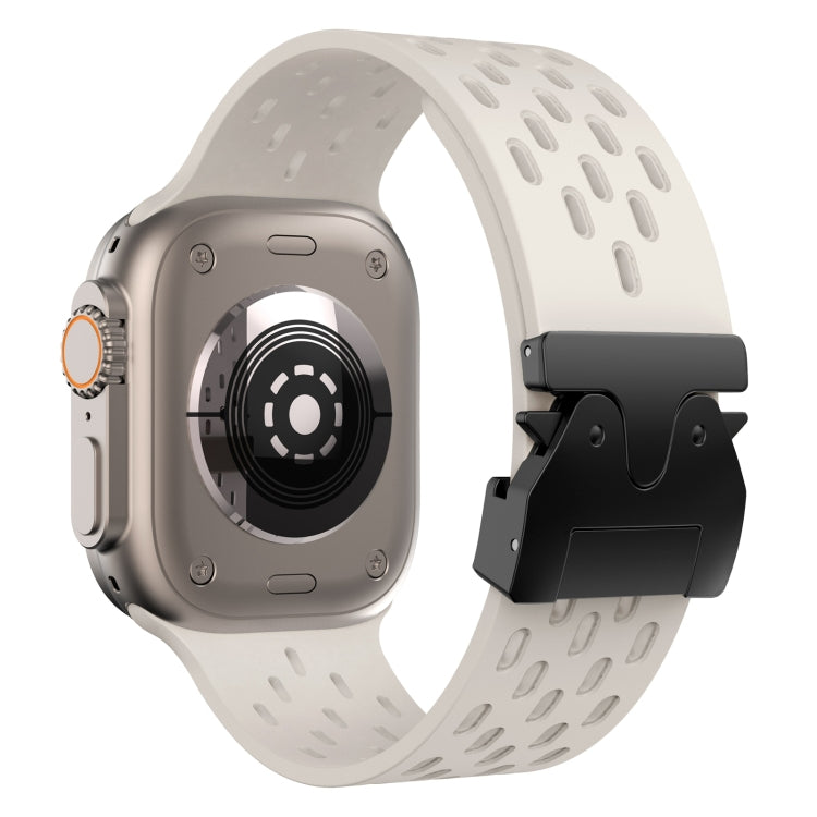 For Apple Watch 46mm / 49mm / 45mm / 44mm Mesh Silicone Buckle Watch Band