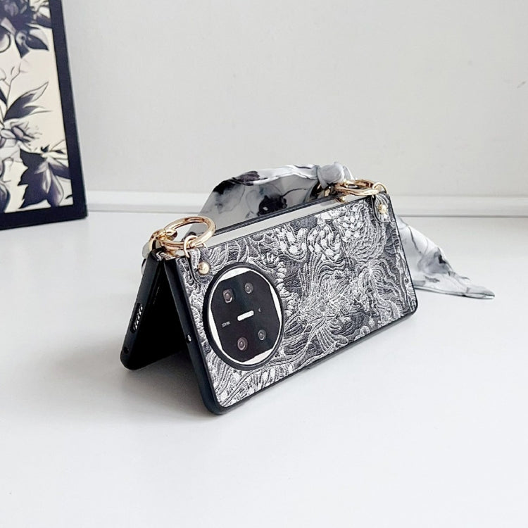 For Huawei Mate X3 / X5 Embroidery Style DIY Full Coverage Phone Case with Scarf / Bracelet