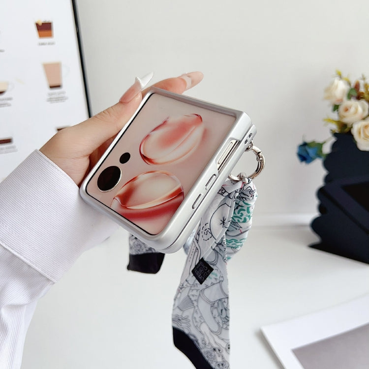 For Honor Magic V Flip Propitious Clouds Embroidery Full Coverage Phone Case with Scarf / Bracelet