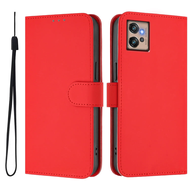 For Motorola Moto G32 Skin Feel Solid Color Leather Phone Case with Lanyard