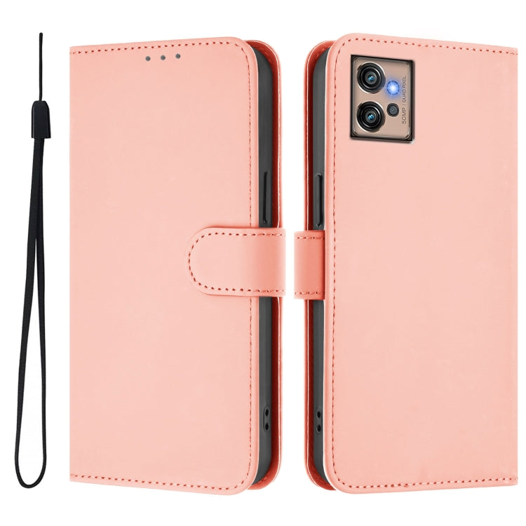 For Motorola Moto G32 Skin Feel Solid Color Leather Phone Case with Lanyard