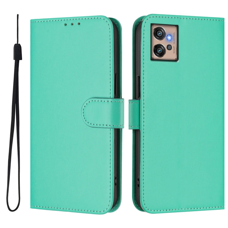 For Motorola Moto G32 Skin Feel Solid Color Leather Phone Case with Lanyard