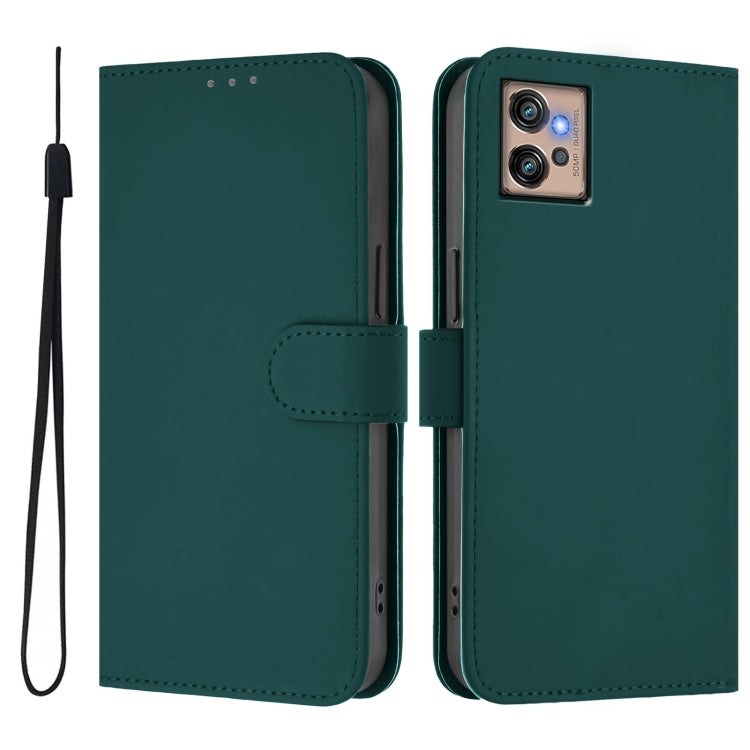 For Motorola Moto G32 Skin Feel Solid Color Leather Phone Case with Lanyard