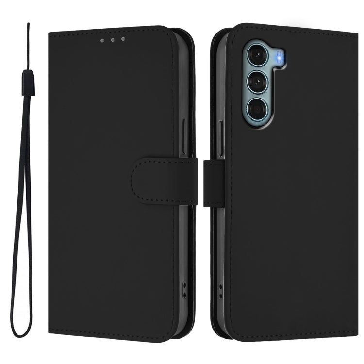 For Motorola Edge S30 / Moto G200 5G Skin Feel Solid Color Leather Phone Case with Lanyard