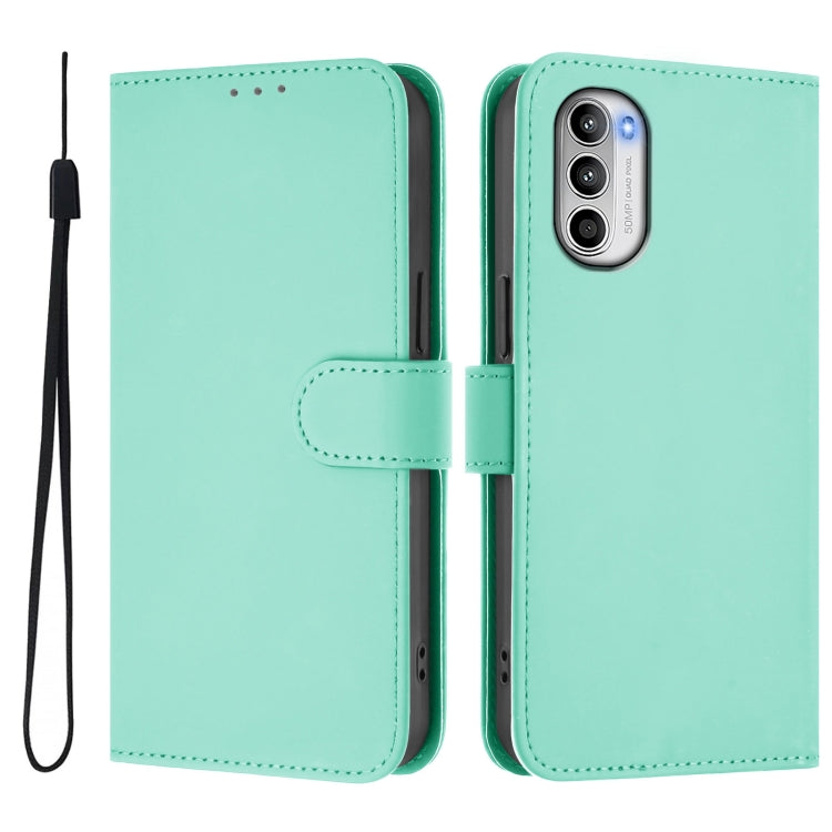 For Motorola Moto G52 4G / G82 5G Skin Feel Solid Color Leather Phone Case with Lanyard