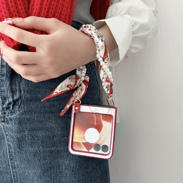 For Motorola Razr 50 Sketch Flower Pattern Phone Case with Scarf Bracelet - Rose