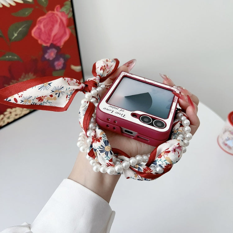 For Samsung Galaxy Z Flip5 Sketch Flower Pattern Phone Case with Scarf Bracelet - Rose