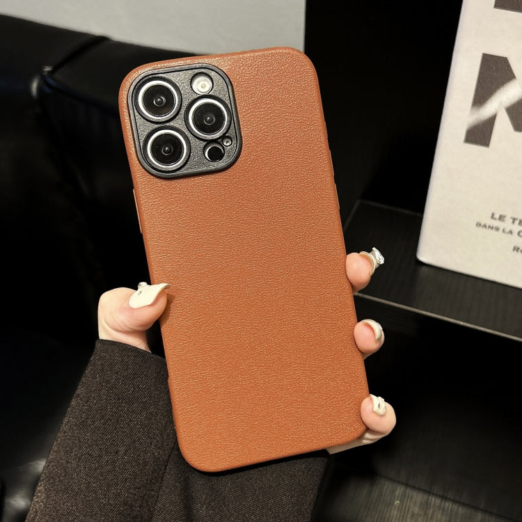 For iPhone 15 Litchi Texture TPU Black Lens Frame Phone Case