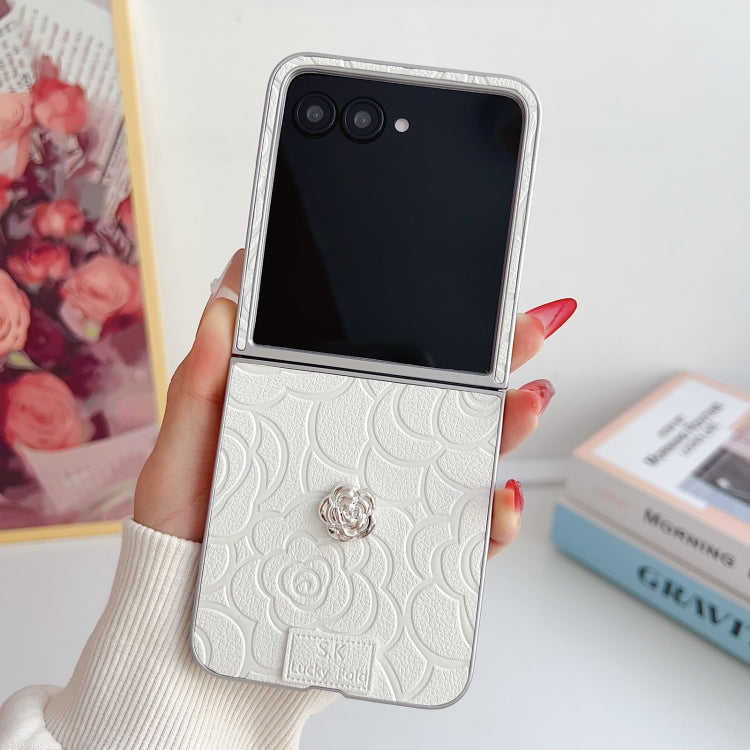 For Motorola Razr 50 / 50 Ultra 3D Camellia Plaid Fabric DIY PC Phone Case