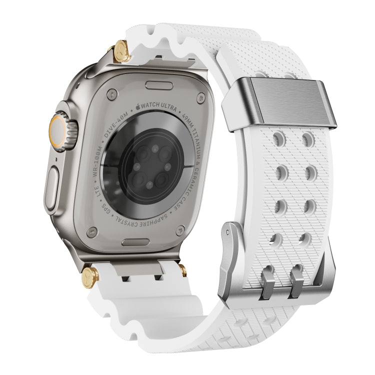 For Apple Watch 46mm / 49mm / 45mm / 44mm Cool Dual-Row Holes Silicone Watch Band