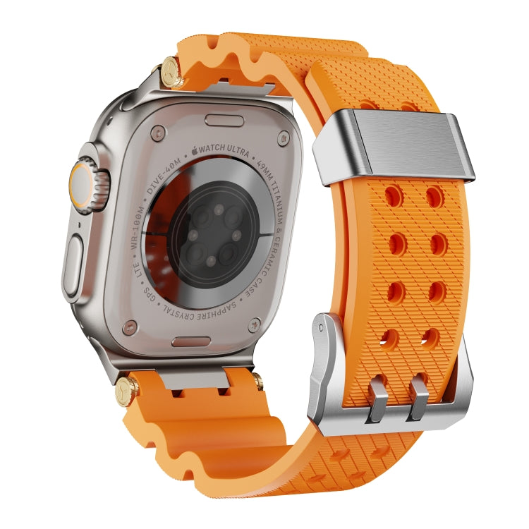 For Apple Watch 46mm / 49mm / 45mm / 44mm Cool Dual-Row Holes Silicone Watch Band