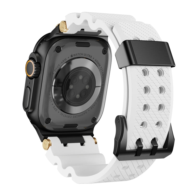 For Apple Watch 46mm / 49mm / 45mm / 44mm Cool Dual-Row Holes Silicone Watch Band