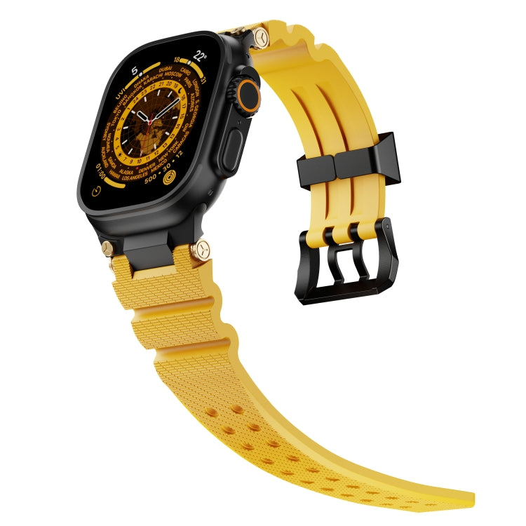 For Apple Watch 46mm / 49mm / 45mm / 44mm Cool Dual-Row Holes Silicone Watch Band