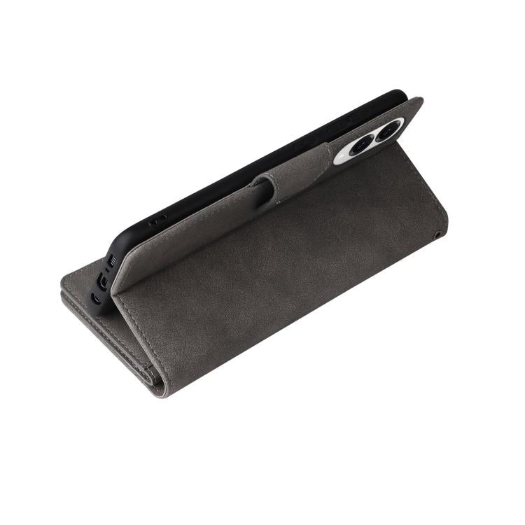 For Samsung Galaxy S25 Edge 5G Rivet Buckle 9 Cards Three Fold Leather Phone Case